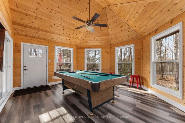 209 Maple Grove Lane, House other with 2 bedrooms, 1 bathrooms and 6 parking in South Frontenac ON | Image 12