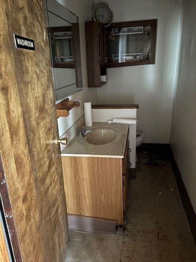 412 Harrison St, Home with 0 bedrooms, 4 bathrooms and null parking in Kalamazoo MI | Image 10