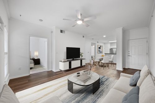 apt-2101-6810 Deatonhill Dr, Austin, TX, 78745-4743 | Card Image