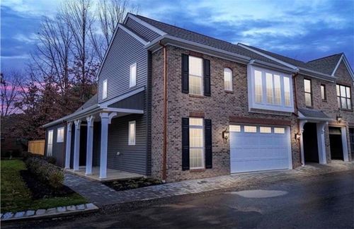 701 England Rd, Cranberry Twp, PA, 16066-2902 | Card Image