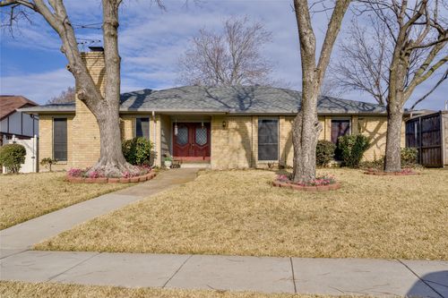 729 Maple Glen Drive, Garland, TX, 75043 | Card Image