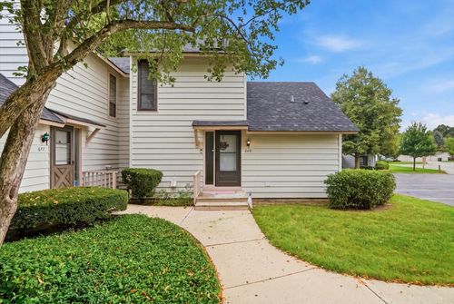 649 Beth Ct, Gurnee, IL, 60031-3104 | Card Image