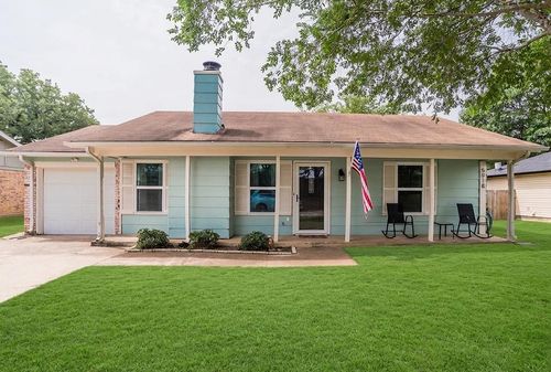 5918 Twin Willows Dr, Arlington, TX, 76017-4013 | Card Image