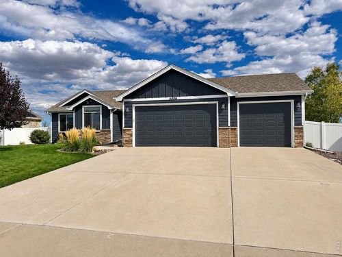 6886 Sumner St, Wellington, CO, 80549-2306 | Card Image