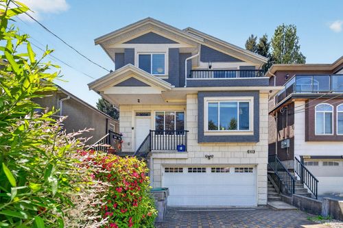3034 Kings Ave, Vancouver, BC, V5R4T2 | Card Image