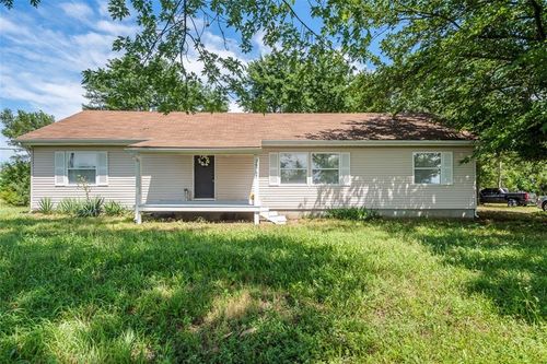 38757 Hedge Ln, Fontana, KS, 66026-7630 | Card Image