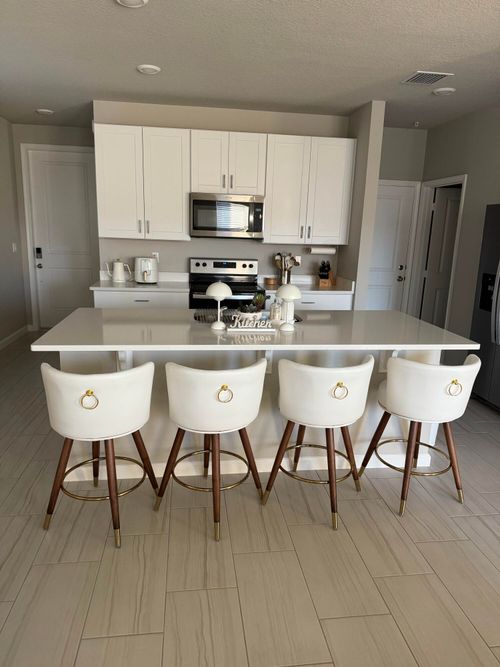 389 Salisbury Cir, Fort Pierce, FL, 34982-3911 | Card Image