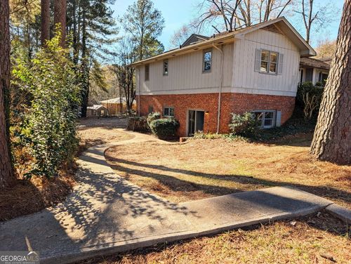 b-96 B Glencrest Dr, Toccoa, GA, 30577-3153 | Card Image
