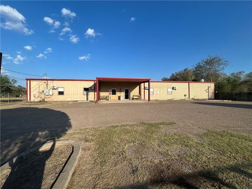 1881 S Reynolds St, Alice, TX, 78332-6227 | Card Image