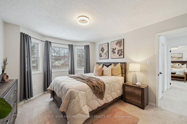 890 Royal Orchard Dr, House other with 4 bedrooms, 4 bathrooms and 4 parking in Oshawa ON | Image 34