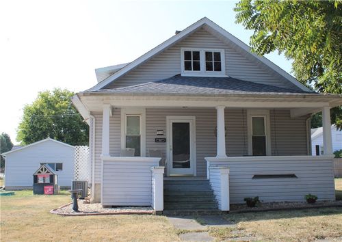714 W North 1st St, Shelbyville, IL, 62565-1302 | Card Image