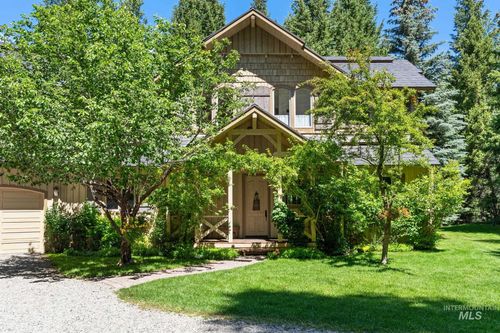 210 Timberline Rd, Hailey, ID, 83333-5038 | Card Image
