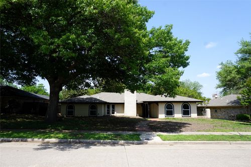 2313 Westridge Dr, Plano, TX, 75075-8358 | Card Image
