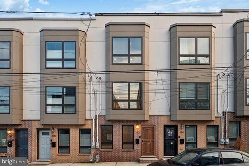 192 W Oxford St, PHILADELPHIA, PA, 19122-3914 | Card Image