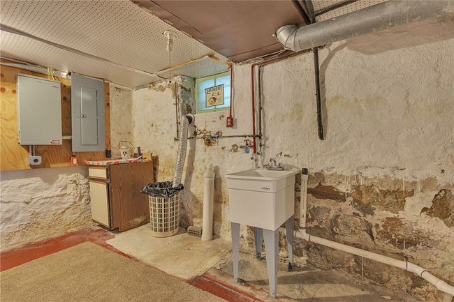 248 Shaffer Rd, House other with 3 bedrooms, 2 bathrooms and 1 parking in Beaver Falls PA | Image 30