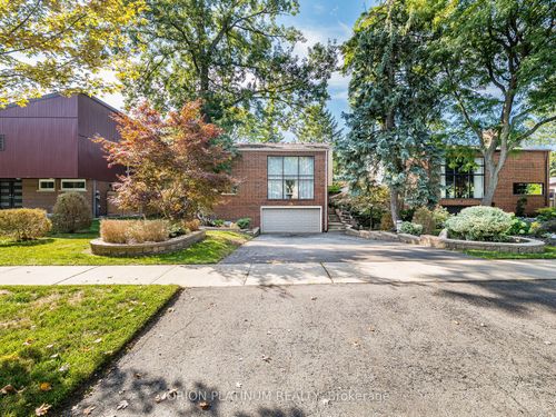 3636 Pitch Pine Cres, Mississauga, ON, L5L1P8 | Card Image