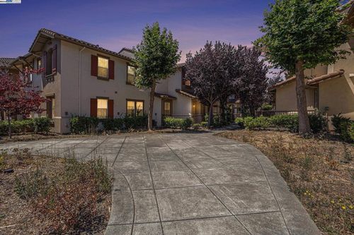 117 Carmel St, San Pablo, CA, 94806-5055 | Card Image