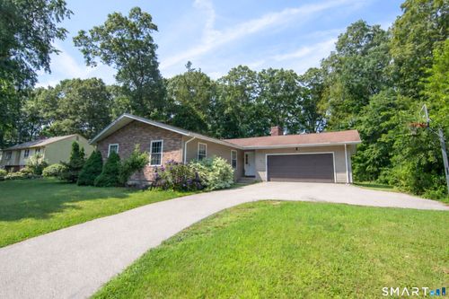 11 S Ridge Rd, Niantic, CT, 06357-1520 | Card Image