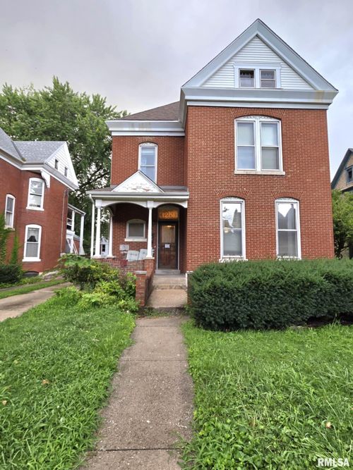 1251 Kentucky St, Quincy, IL, 62301-4215 | Card Image