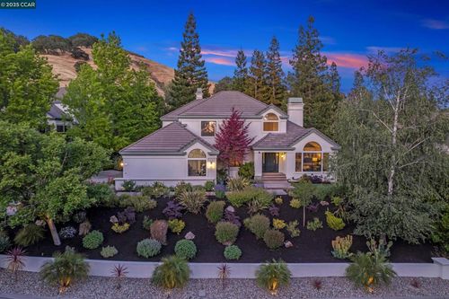 40 Oak Trail Ct, Alamo, CA, 94507-2502 | Card Image