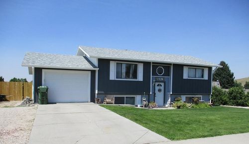 1126 Mesa Dr, Douglas, WY, 82633-3002 | Card Image