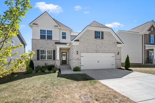 565 Lyness Dr, Smyrna, TN, 37167-9802 | Card Image