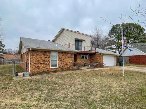 2703 S 26th Street, Muskogee, OK, 74401 | Card Image