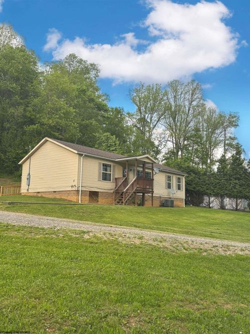 430 Bingamon Rd, Worthington, WV, 26591-9117 | Card Image