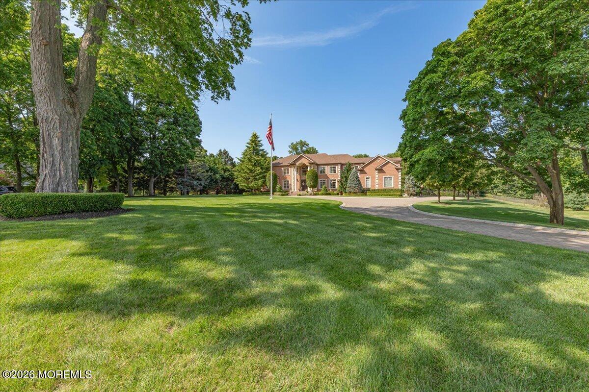 Residential in Holmdel 3