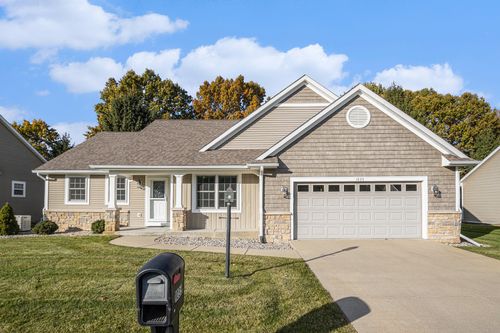 1035 Coral Springs Dr, Portage, MI, 49002-6034 | Card Image