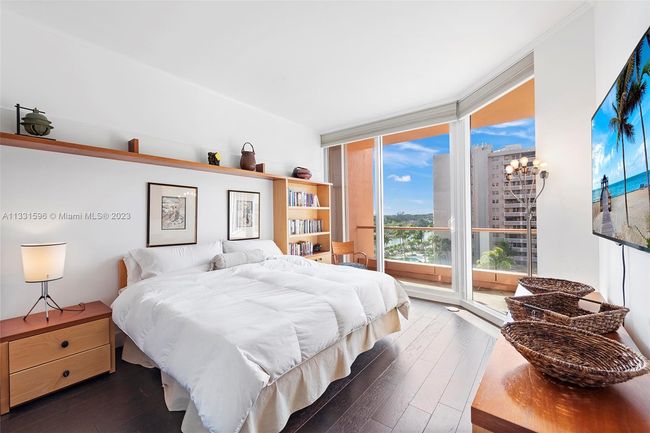 6C - 60 Edgewater Dr, Condo with 3 bedrooms, 4 bathrooms and null parking in Coral Gables FL | Image 20