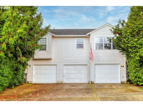 5900 Ne 35th Cir, Vancouver, WA, 98661 | Card Image