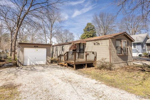 1607 Duncan Ave, Swansea, IL, 62226-4215 | Card Image