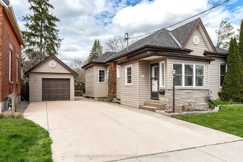 94 Milton Street, Stratford, ON, N5A3V1 | Card Image
