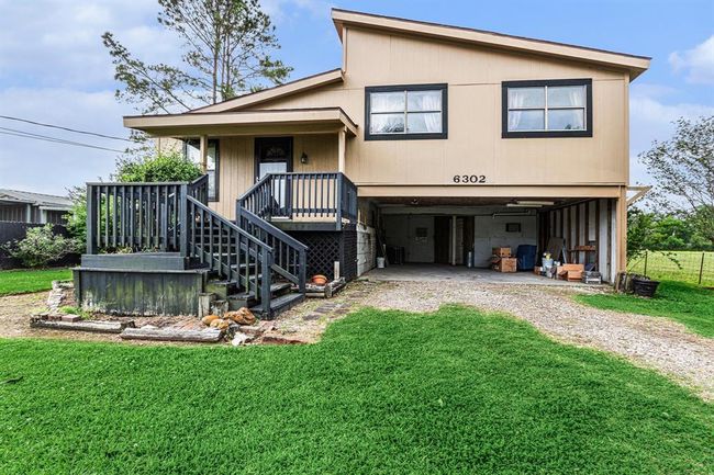 6302 Amie Ln, House other with 2 bedrooms, 2 bathrooms and 2 parking in Pearland TX | Image 4