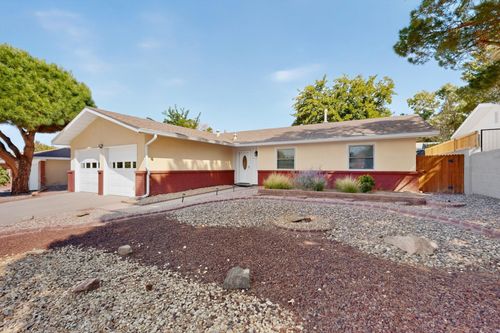 6509 Colleen Ave Ne, Albuquerque, NM, 87109-3647 | Card Image