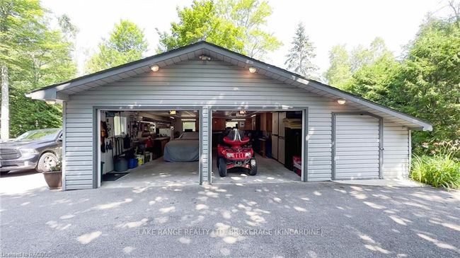 129 Huron Rd, House other with 3 bedrooms, 3 bathrooms and 5 parking in Kincardine ON | Image 19