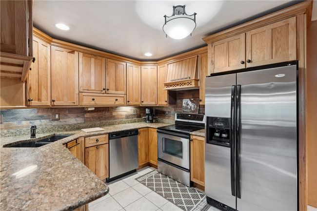 829 Hecla Rd, House other with 5 bedrooms, 3 bathrooms and 2 parking in Mt. Pleasant Twp - Wml PA | Image 13