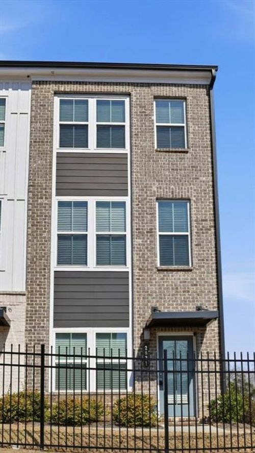2631 Creekside Cv, Atlanta, GA, 30349 | Card Image