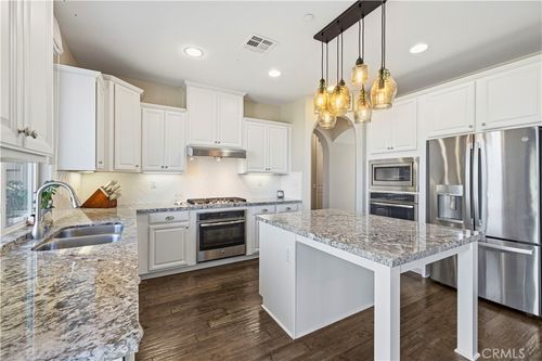 28417 Steel Ln, Valencia, CA, 91354-1233 | Card Image