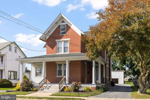 1625 State St, EAST PETERSBURG, PA, 17520-1319 | Card Image