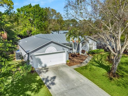 1946 17th Place Sw, VERO BEACH, FL, 32962 | Card Image