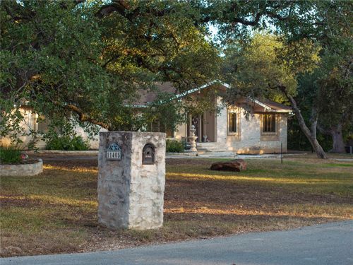 11405 Antler Ln, Austin, TX, 78726-1206 | Card Image