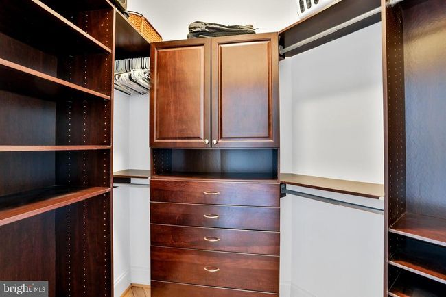 16328 Limestone Ct, House other with 5 bedrooms, 5 bathrooms and null parking in LEESBURG VA | Image 30