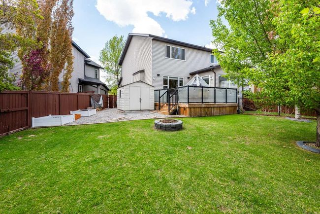 34 Chaparral Valley Place Se, House other with 5 bedrooms, 4 bathrooms and 4 parking in Calgary AB | Image 8