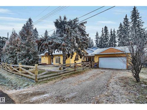 5220 47a Ave, Alberta Beach, AB, T0E0A0 | Card Image