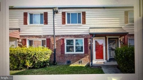 3830 26th Ave, TEMPLE HILLS, MD, 20748-3102 | Card Image