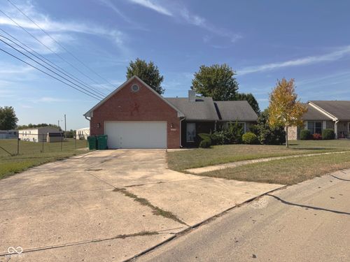 3100 Eastpointe Dr, Franklin, IN, 46131-9823 | Card Image