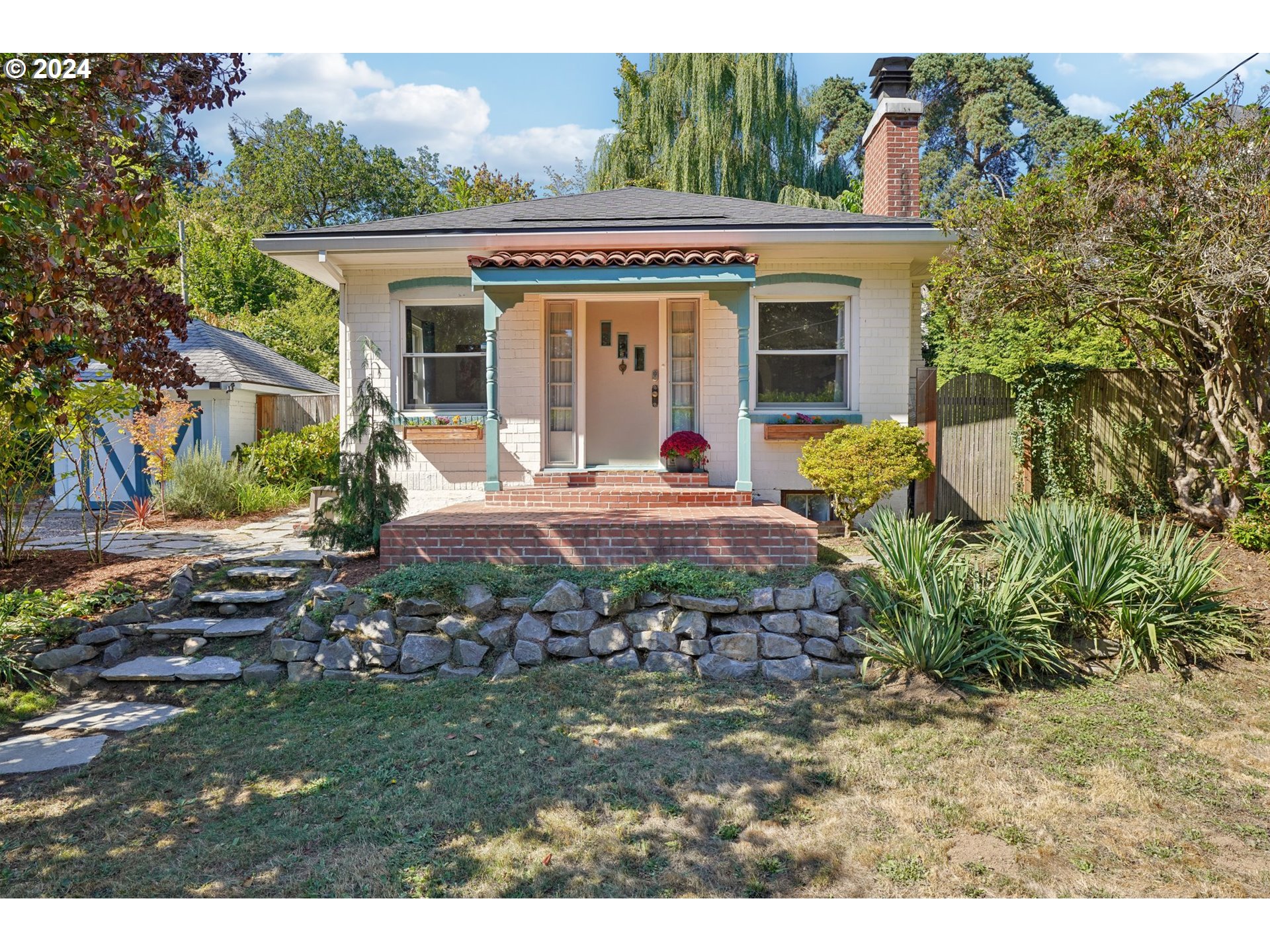 Taylors Ferry Rd, Portland, OR 97219
