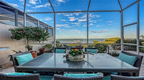 3530 Mistletoe Ln, LONGBOAT KEY, FL, 34228-4102 | Card Image